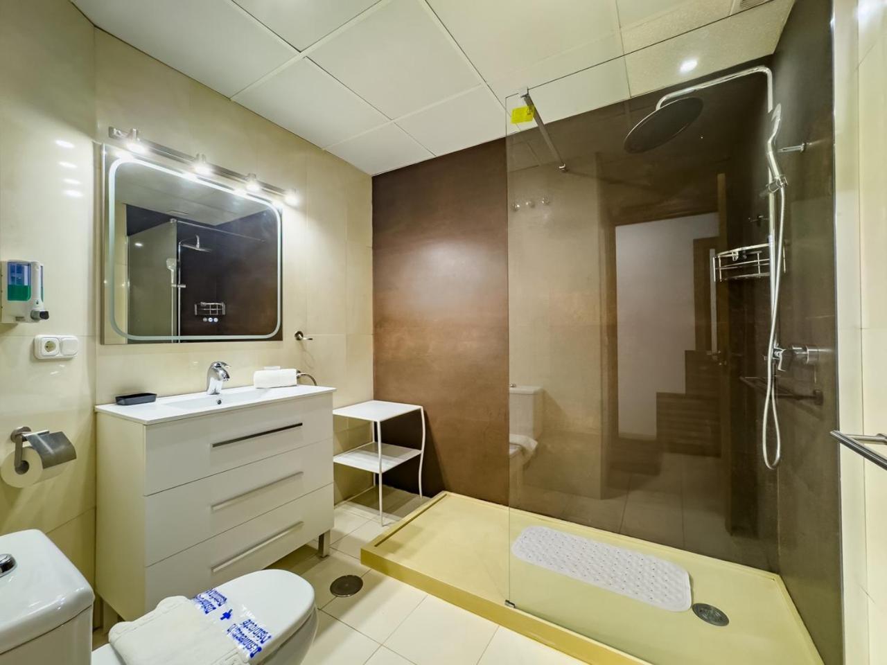 Skol 2a Amazing 2 Bedroom Skol *